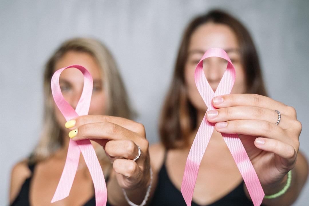 600 milyondan fazla kişi mücadele ediyor: Kadınlarda, obezite ve uzun süre oturmak meme kanseri riskini artırıyor!  1