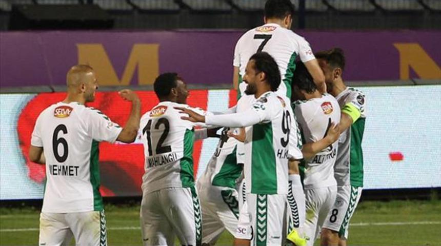 Korner gol&uuml;nde ilgin&ccedil; tesad&uuml;f! Emre Bel&ouml;zoğlu...