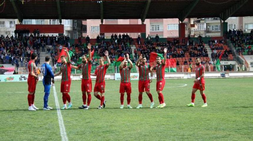 Yeni Diyarbakırspor ligden &ccedil;ekildi