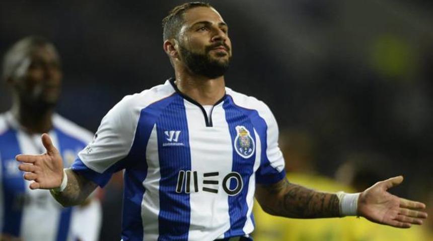 Bursaspor'da Quaresma bombası