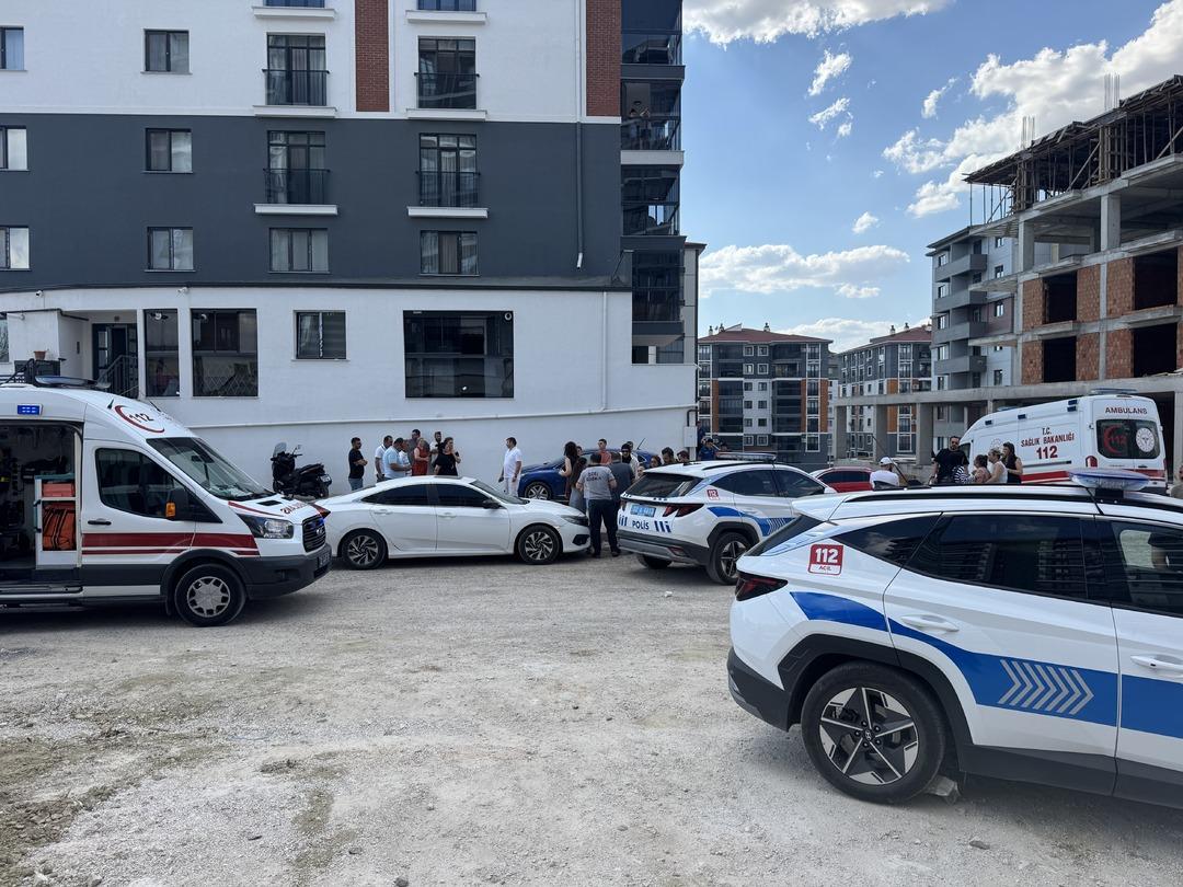 Edirne de korkunç olay! Eşini ve oğlunu boğarak öldürdükten sonra intihara kalkıştı 1