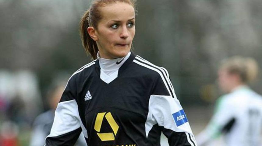 4 aylık hamile olmasına rağmen ma&ccedil;a &ccedil;ıktı