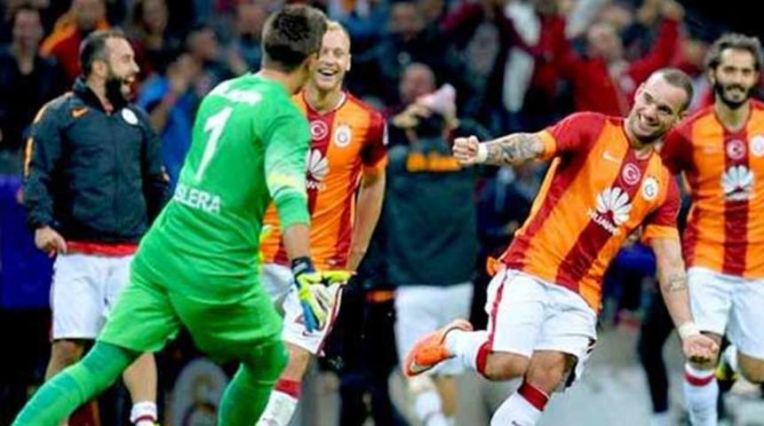 Muslera ve Sneijder'den Albayrak'a transfer tavsiyesi