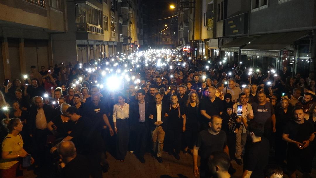 1200xauto Boşanma aşamasındaki kocasının katlettiği Sinem'e Trabzon'da 'ışıklı' anma