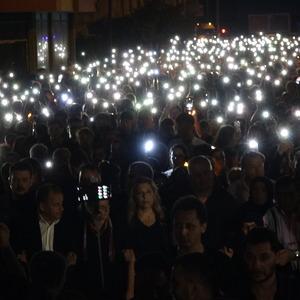 Boşanma aşamasındaki kocasının katlettiği Sinem'e Trabzon'da 'ışıklı' anma