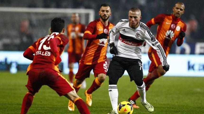 TT Arena'da tarihi derbi