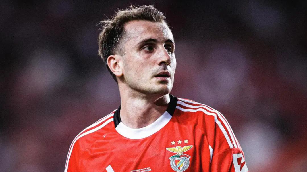 Transferde neler oldu neler... Kerem Aktürkoğlu bir sonraki maçta yok! Benfica nın Fenerbahçe kararı ortalığı karıştırdı 3
