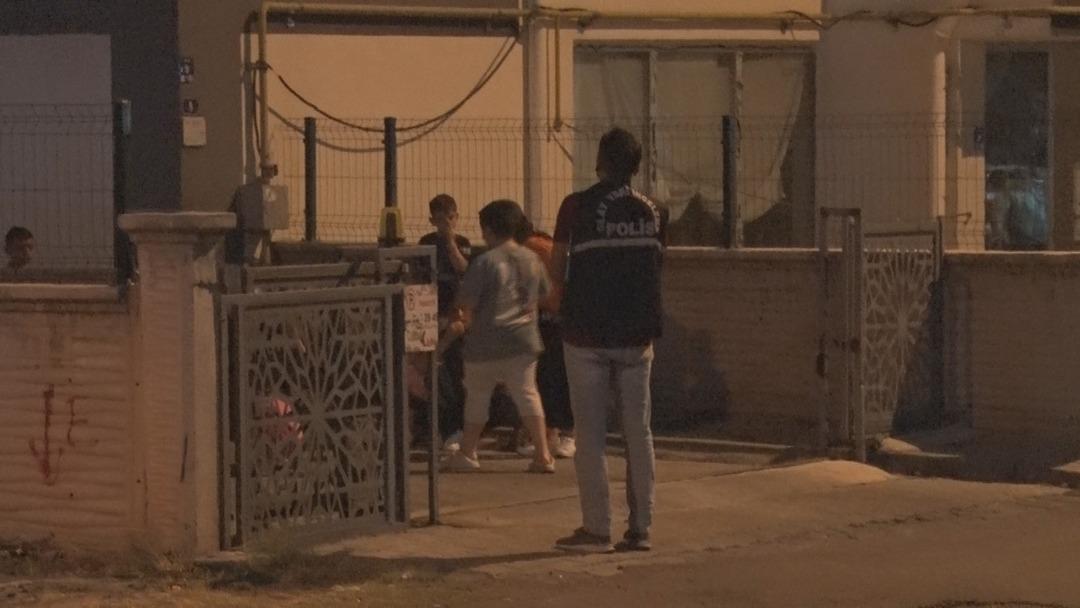 Yer: Kayseri! Dolaptaki eşyasının yerini değiştirdiği için kardeşini bıçakladı 2