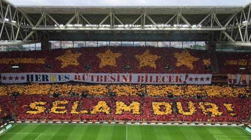 Galatasaray'dan m&uuml;thiş kareografi!
