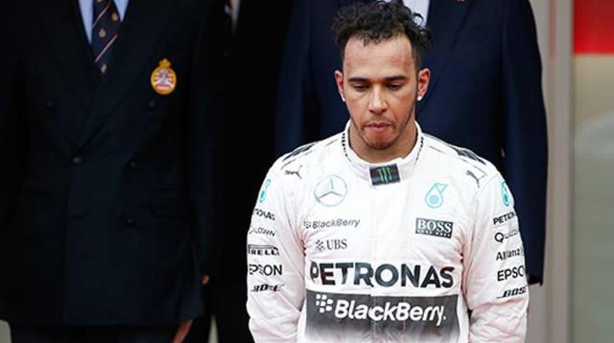 Patrondan Hamilton'a özür