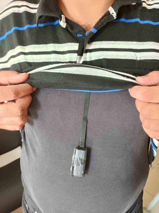 Kopya düzeneğiyle ehliyet sınavına giren şahıs yakalandı 1