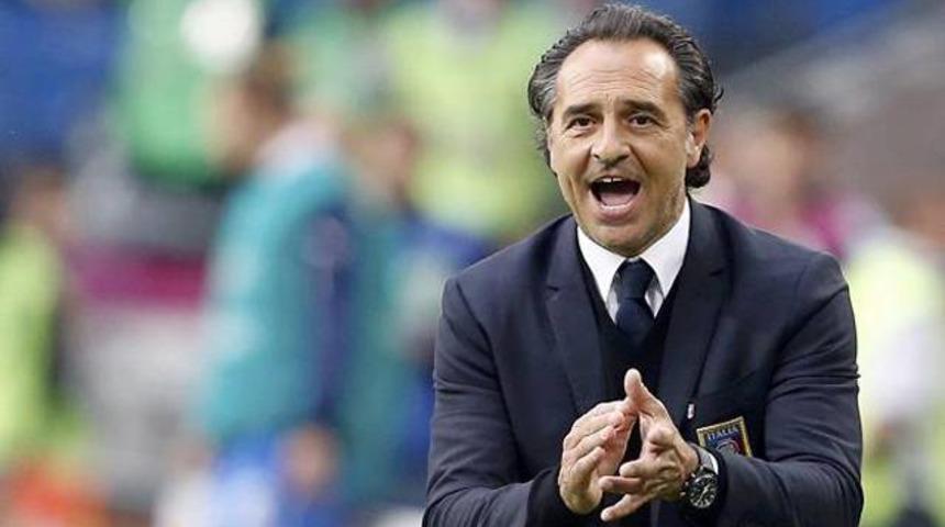 Prandelli cephesinden şaka gibi 4. yıldız mesajı