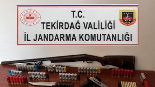 Tekirdağ’da jandarmadan farklı ilçelerde eş zamanlı operasyonlar