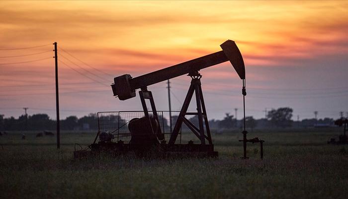 Brent Petrol Fiyatları Dalgalanıyor: 5 Ağustos 2024 Gözlemi ve Gelecek Projeksiyonları