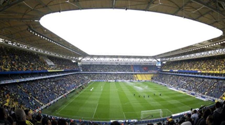 Aziz Yıldırım'dan 'trib&uuml;n kapatma' cezası!