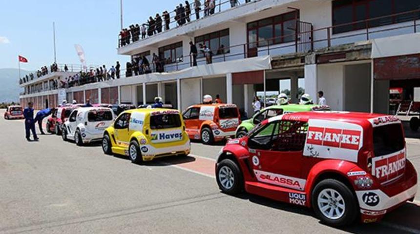 Lassa V1 heyecanı İzmir'de