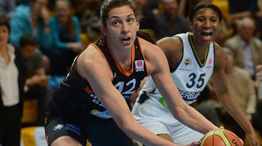 AG&Uuml;'den iki transfer