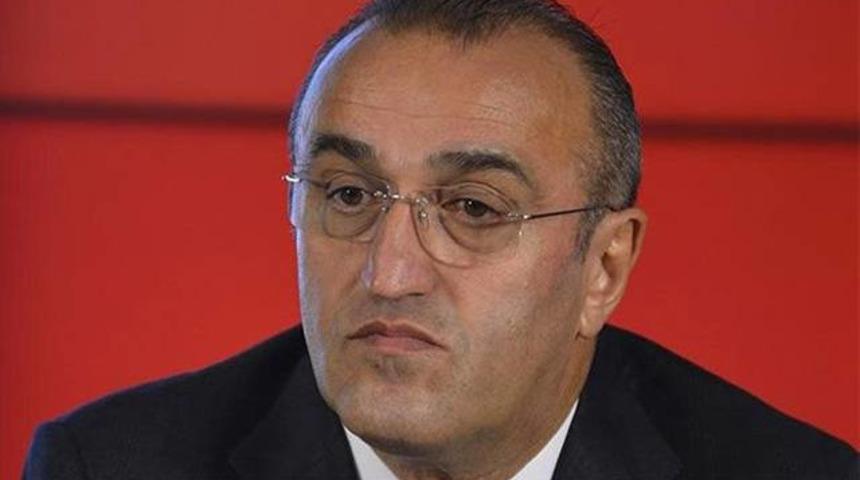 Abdurrahim Albayrak'ı k&uuml;st&uuml;rd&uuml;ler