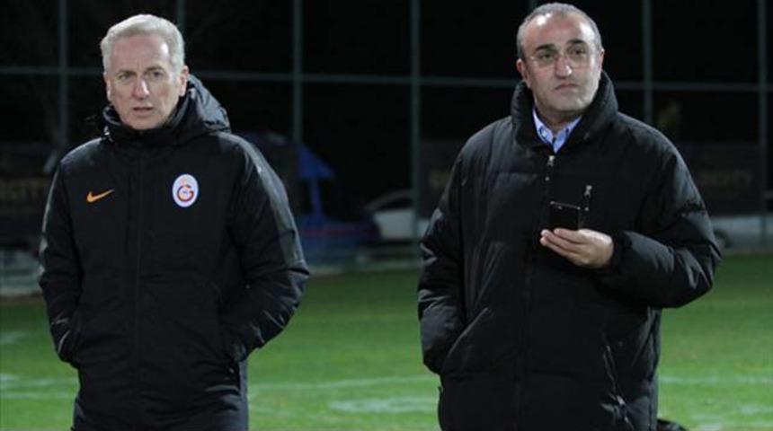 Ali D&uuml;r&uuml;st ve Abdurrahim Albayrak istifa etti