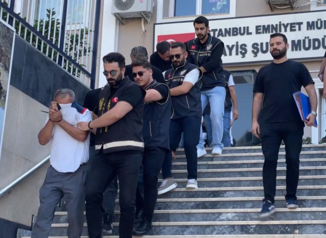 Ele geçirilen araçlar böyle sergilendi! İstanbul da milyonlarca liralık  otomobil  vurgunu: İstanbul Emniyet Müdürlüğü düğmeye bastı  9