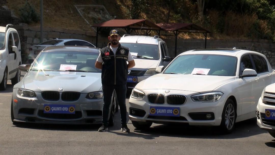 Ele geçirilen araçlar böyle sergilendi! İstanbul da milyonlarca liralık  otomobil  vurgunu: İstanbul Emniyet Müdürlüğü düğmeye bastı  7