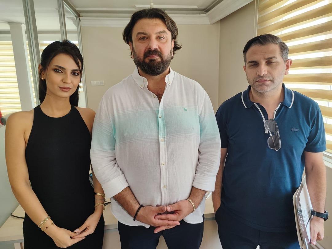 Seans görüntüleri gündem oldu!  Sahte psikolog  iddialarından sonra sessizliğini bozdu: "Evet geçmişte halıcılık yaptım, engel değil ki" 4