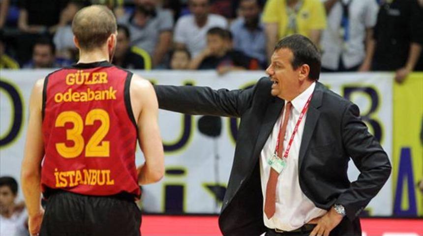 Ergin Ataman ayrılığın eşiğinde