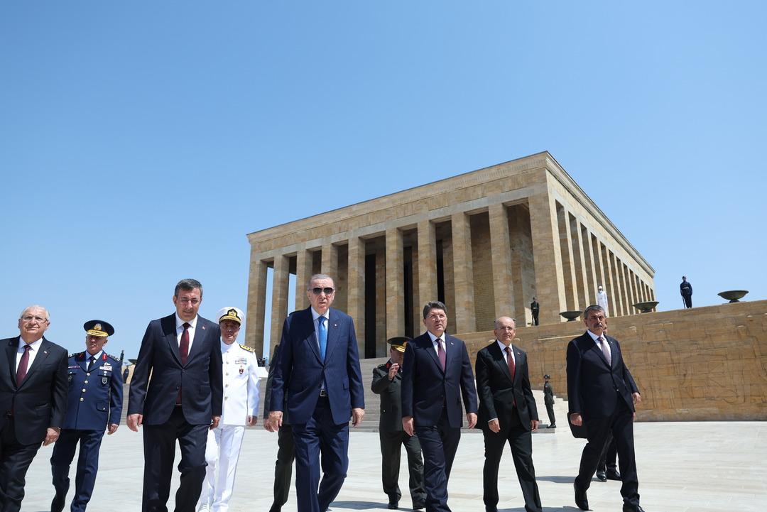 Son dakika | Kritik YAŞ kararları açıklandı: Genelkurmay Başkanı değişti! Metin Gürak ın yerine Selçuk Bayraktaroğlu atandı 1