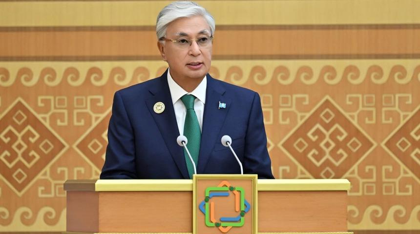 Kazakistan Cumhurbaşkanı Tokayev: "Sınırlı ulaşım bağlantıları, denize kıyısı olmayan ülkeler için büyük sorun"