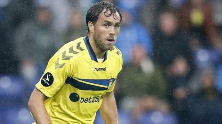 Johan Elmander boşta kaldı