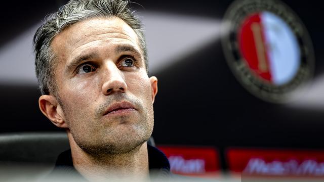 Robin van Persie'den Fenerbahçe maçı öncesi Galatasaray itirafı