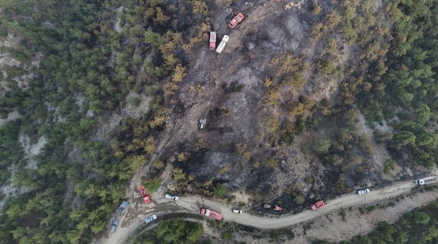 Orman yangınında zarar gören alanlar dronla görüntülendi
