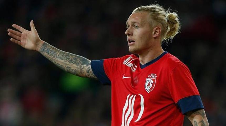 İlk bomba Simon Kjaer