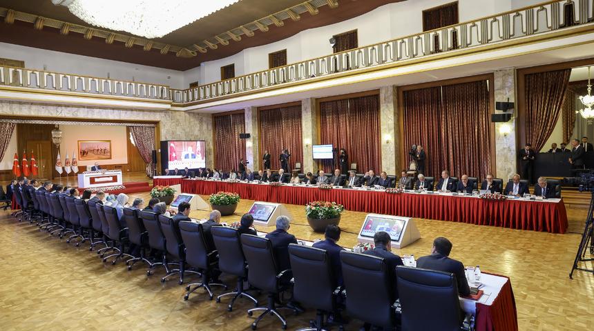 'Terörsüz Türkiye' hedefinde kurulan komisyon toplantısı sona erdi!  Güler, Yerlikaya ve Kalın ikinci toplantıya davet edildi