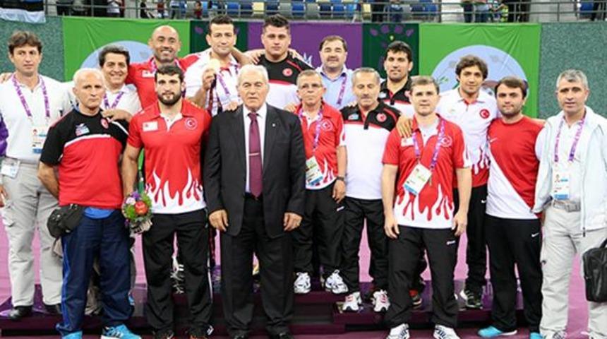 Milli g&uuml;reş&ccedil;iler yurda d&ouml;nd&uuml;