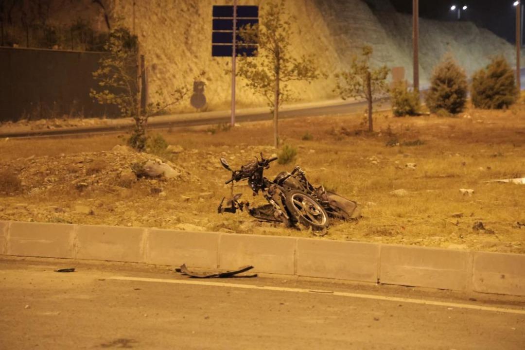 Kahramanmaraş ta trafik kazaları: 1 &ouml;l&uuml;, 2 yaralı 2