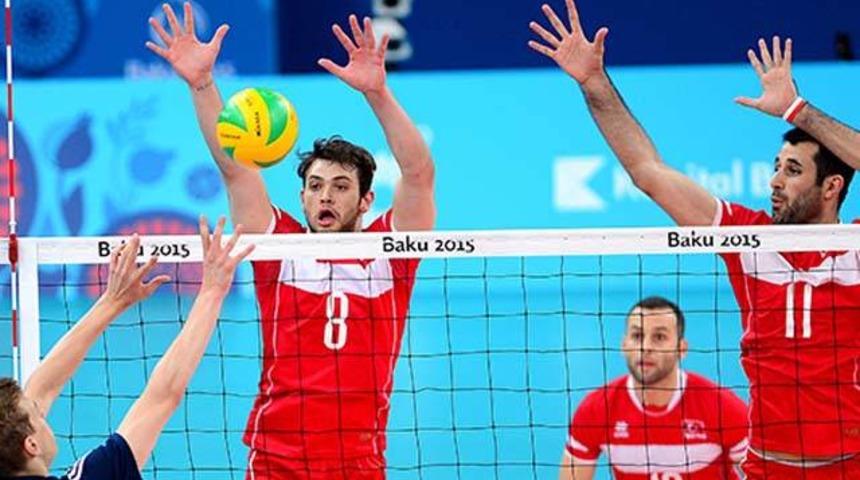 A Milli Erkek Voleybol Takımı Polonya'ya yenildi 