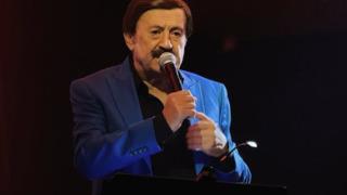 Selami Şahin tatilde sevenlerini korkuttu! Apar topar hastaneye kaldırıldı