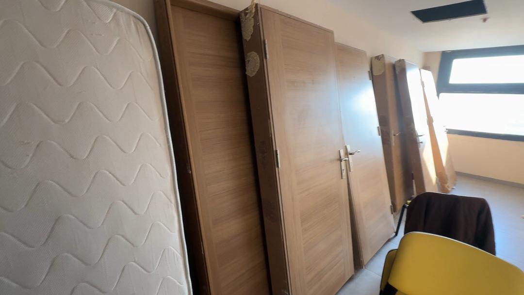 Avcılar da garip olay: Tahliye davasını kaybeden öğrenci yurdunda eşya kaçırma girişimi! 6