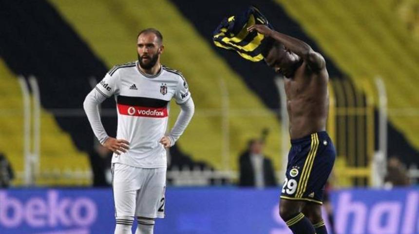 Eski hocası 'Emenike gidiyor' dedi