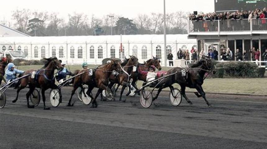 Kadın jokeyin acı sonu