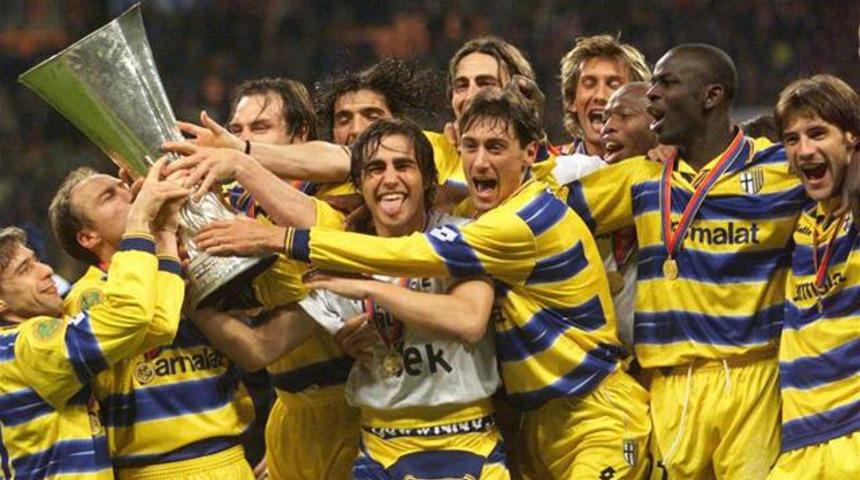 Parma efsanesi amatör kümeye düştü