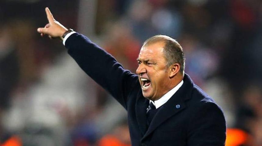 Fatih Terim sokak k&ouml;peklerine savaş a&ccedil;tı