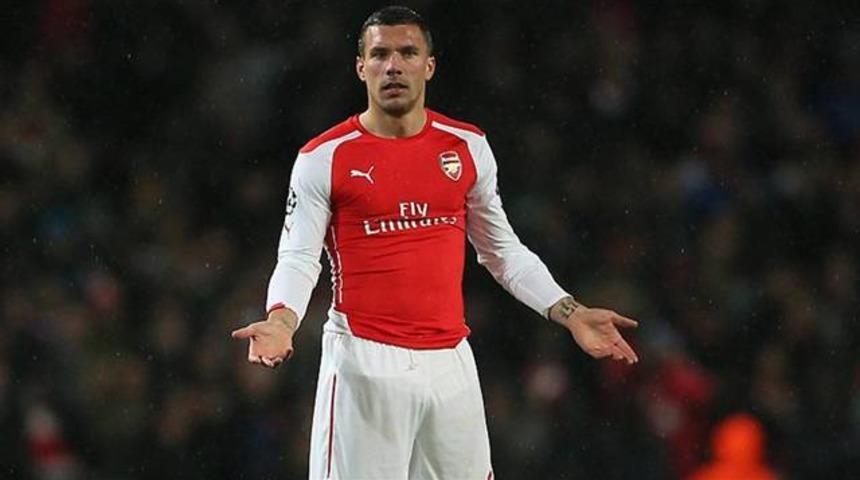 Podolski'den Cimbom'a k&ouml;t&uuml; haber