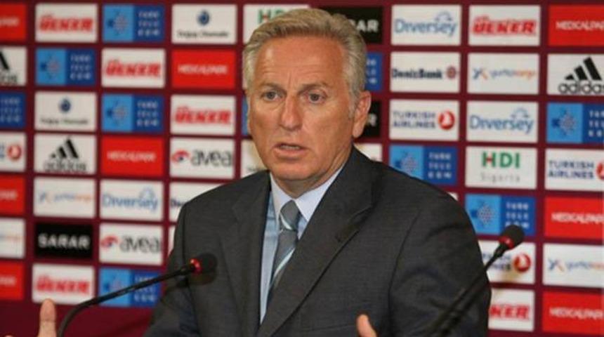 Demirören'den Ali Dürüst hamlesi