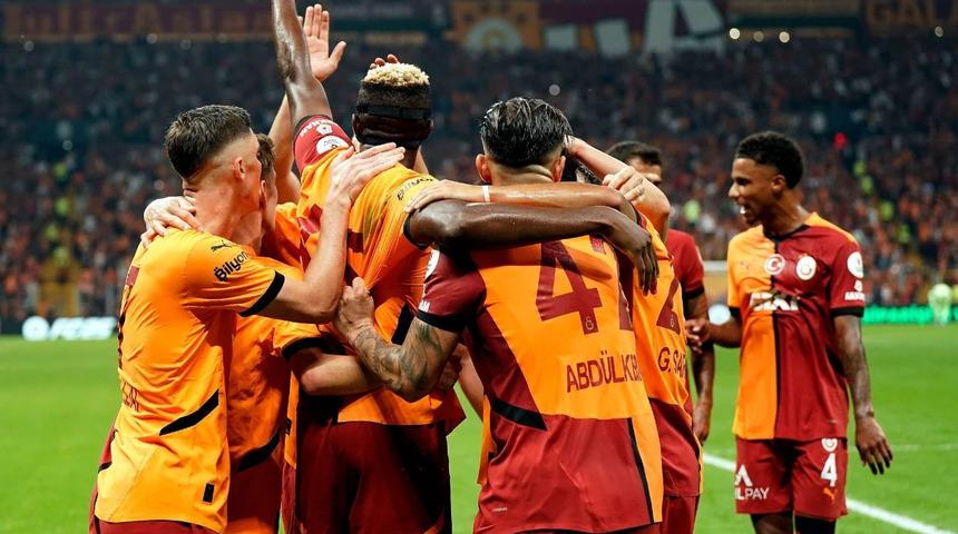 Galatasaray bir ilki başardı, rekor! Ezeli rakip Fenerbahçe'ye büyük fark