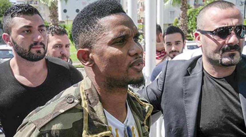 Eto'o'dan 3 yıllık imza!