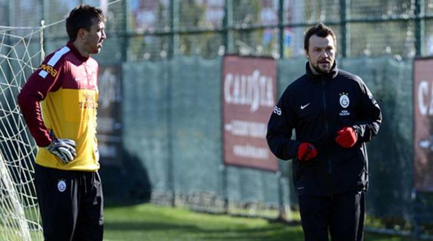 Ujfalusi'den flaş Muslera a&ccedil;ıklaması