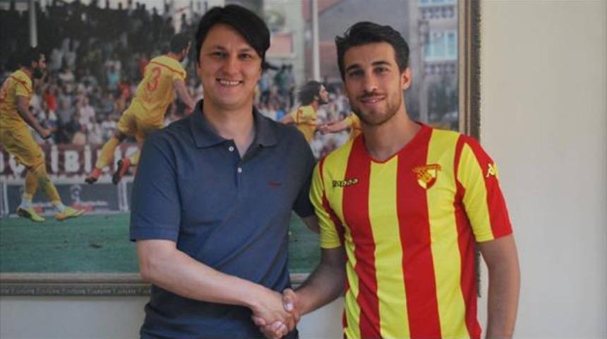 G&ouml;ztepe &Ouml;zg&uuml;r İleri ile imzaladı