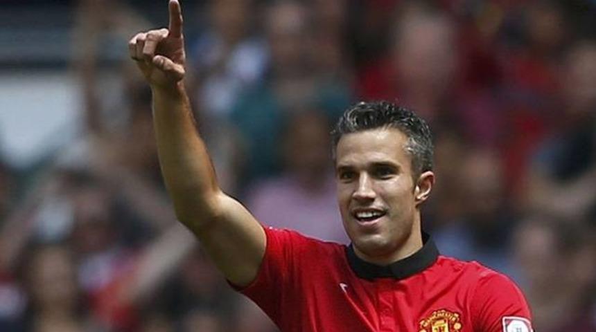Hooijdonk'tan Van Persie'ye: 'İstanbul'a git'
